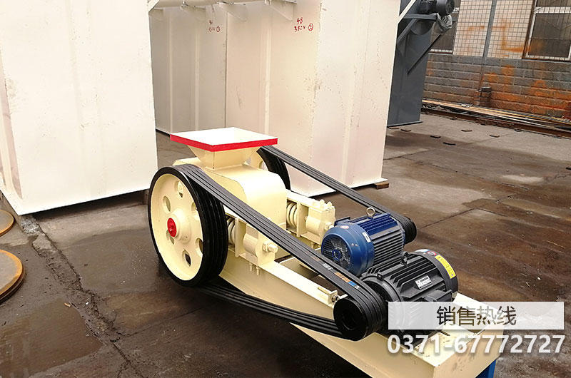 黑龙江对辊破碎机 ,中国矿业破碎筛分设备