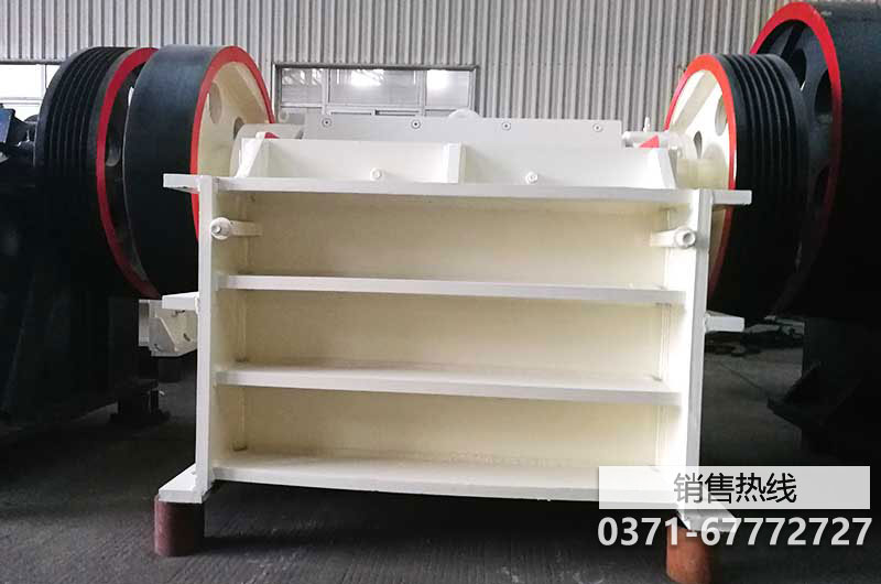 分析影响颚式破碎机工作的主要因素